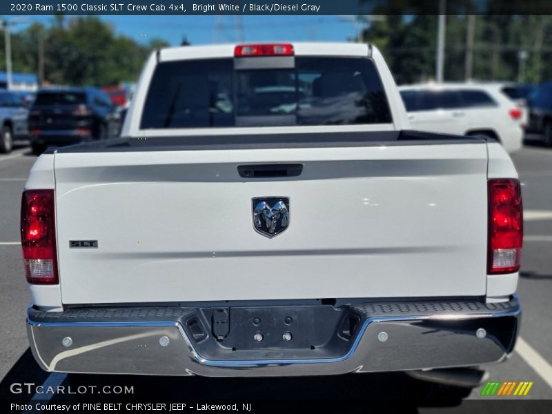 Bright White / Black/Diesel Gray 2020 Ram 1500 Classic SLT Crew Cab 4x4