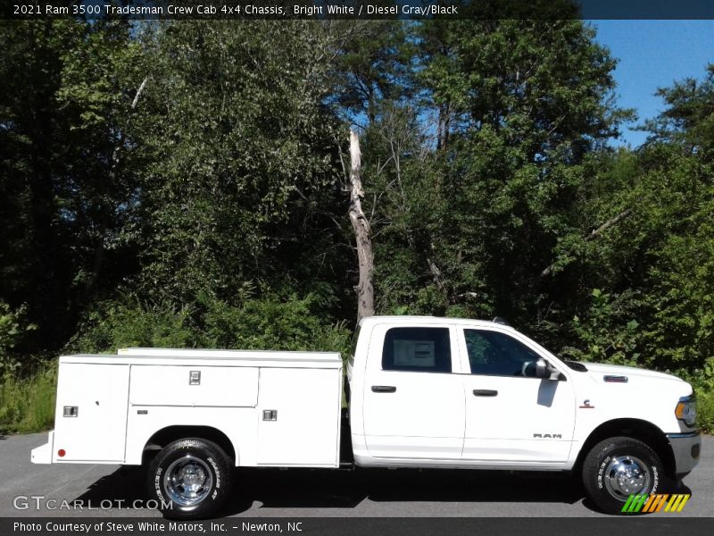Bright White / Diesel Gray/Black 2021 Ram 3500 Tradesman Crew Cab 4x4 Chassis