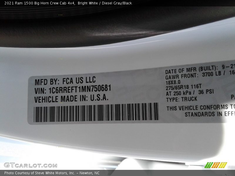 Bright White / Diesel Gray/Black 2021 Ram 1500 Big Horn Crew Cab 4x4