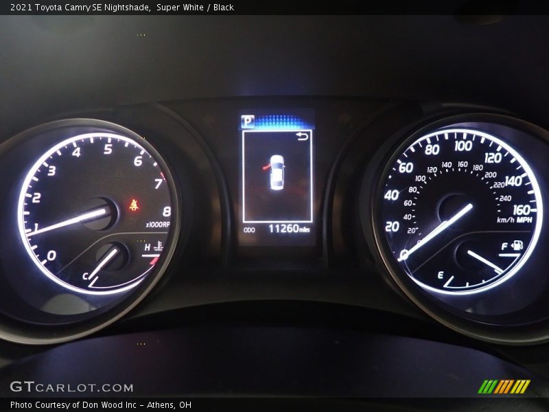 Super White / Black 2021 Toyota Camry SE Nightshade
