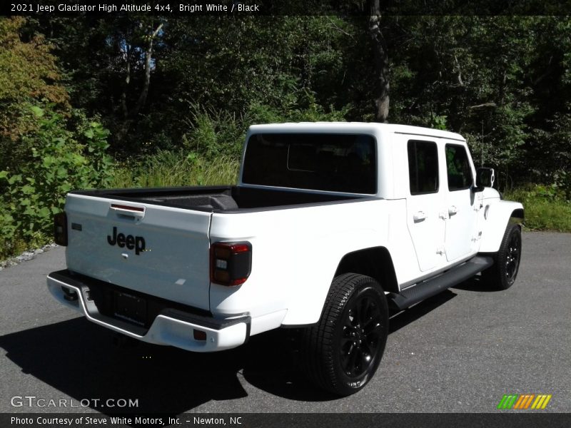 Bright White / Black 2021 Jeep Gladiator High Altitude 4x4