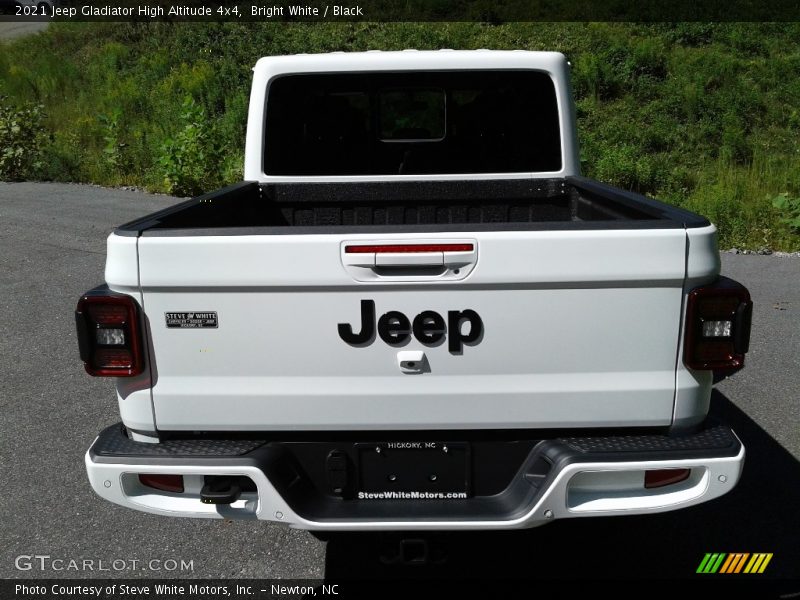 Bright White / Black 2021 Jeep Gladiator High Altitude 4x4