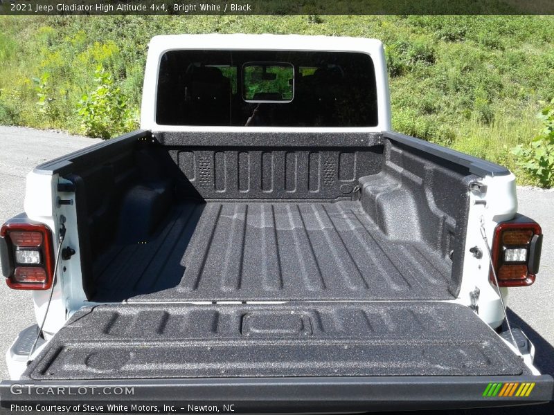 Bright White / Black 2021 Jeep Gladiator High Altitude 4x4