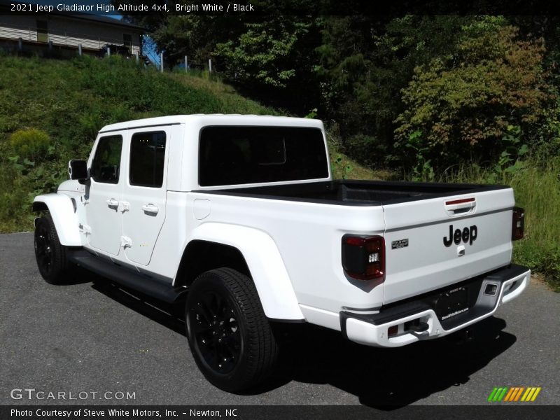 Bright White / Black 2021 Jeep Gladiator High Altitude 4x4