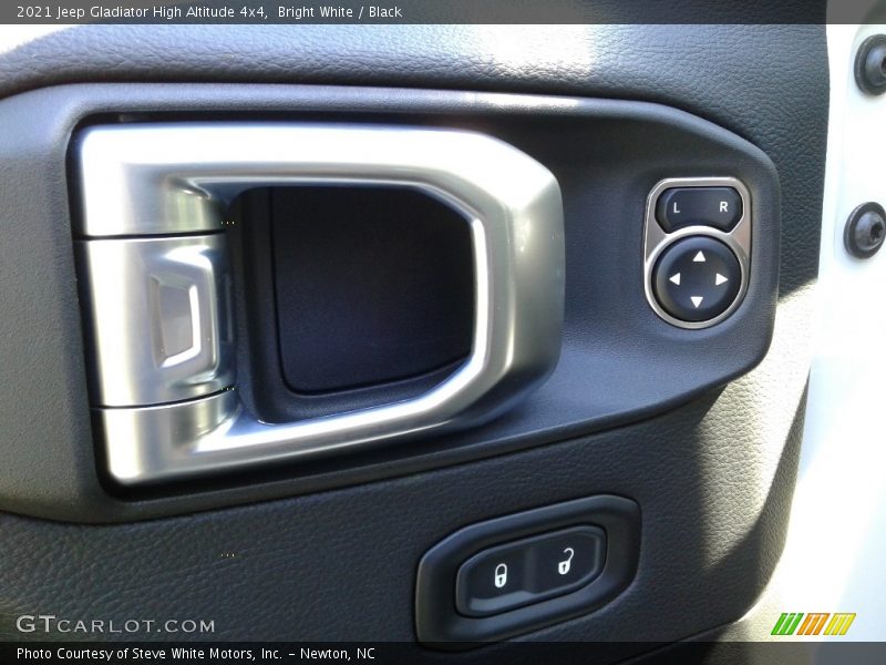 Bright White / Black 2021 Jeep Gladiator High Altitude 4x4
