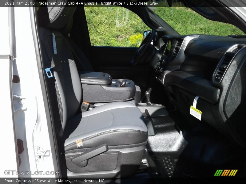 Bright White / Black/Diesel Gray 2021 Ram 2500 Tradesman Crew Cab 4x4 Chassis