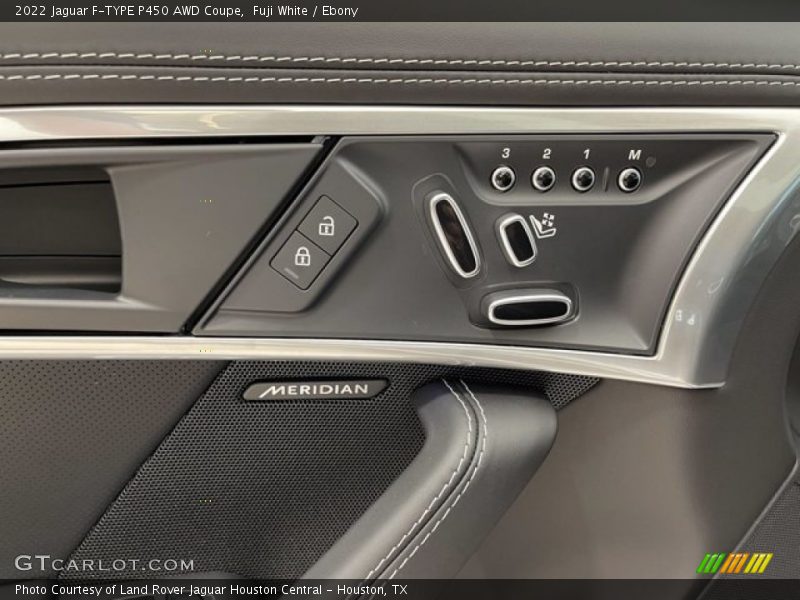 Controls of 2022 F-TYPE P450 AWD Coupe