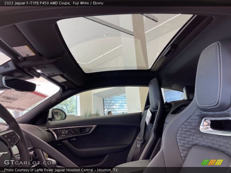 Sunroof of 2022 F-TYPE P450 AWD Coupe
