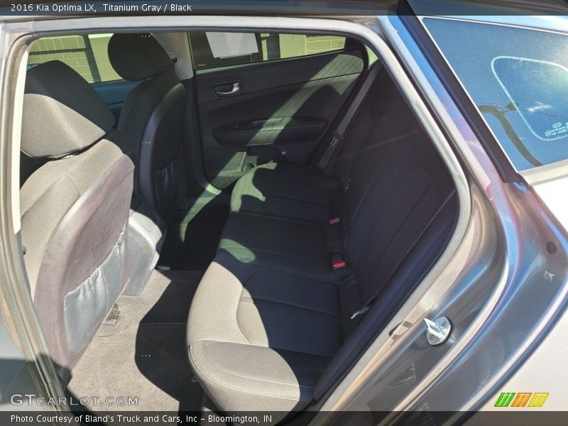 Titanium Gray / Black 2016 Kia Optima LX