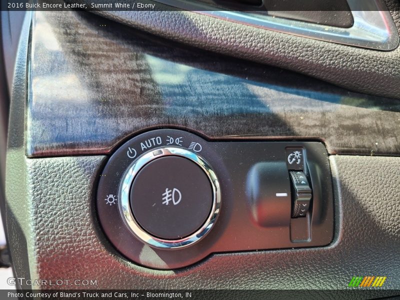 Summit White / Ebony 2016 Buick Encore Leather