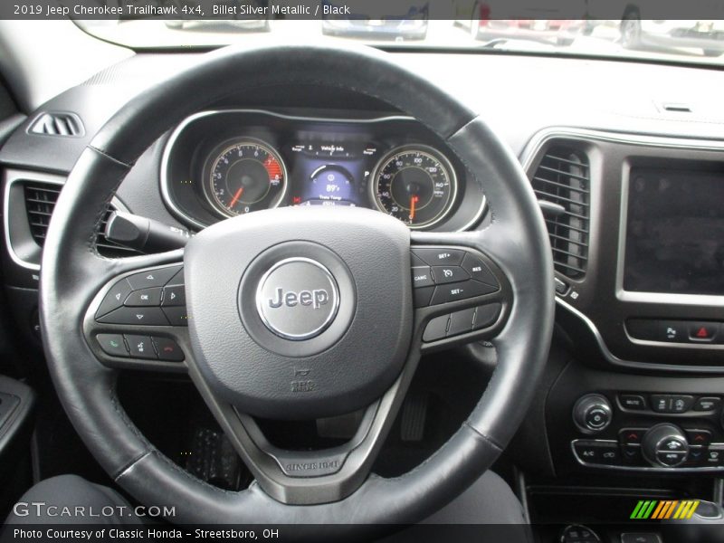 Billet Silver Metallic / Black 2019 Jeep Cherokee Trailhawk 4x4