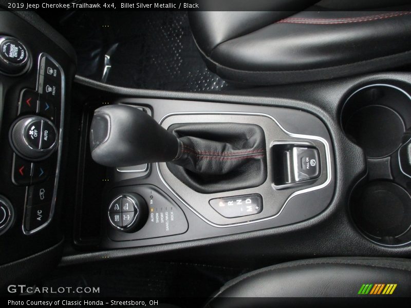 Billet Silver Metallic / Black 2019 Jeep Cherokee Trailhawk 4x4