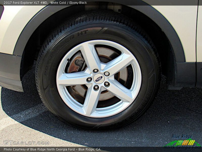 White Gold / Ebony Black 2017 Ford Explorer XLT 4WD