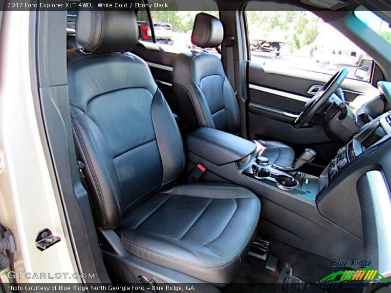White Gold / Ebony Black 2017 Ford Explorer XLT 4WD