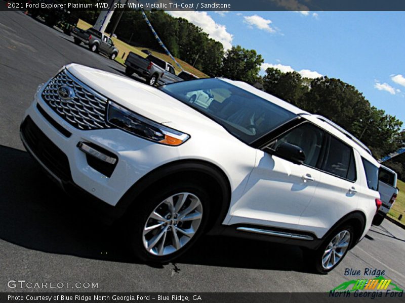 Star White Metallic Tri-Coat / Sandstone 2021 Ford Explorer Platinum 4WD
