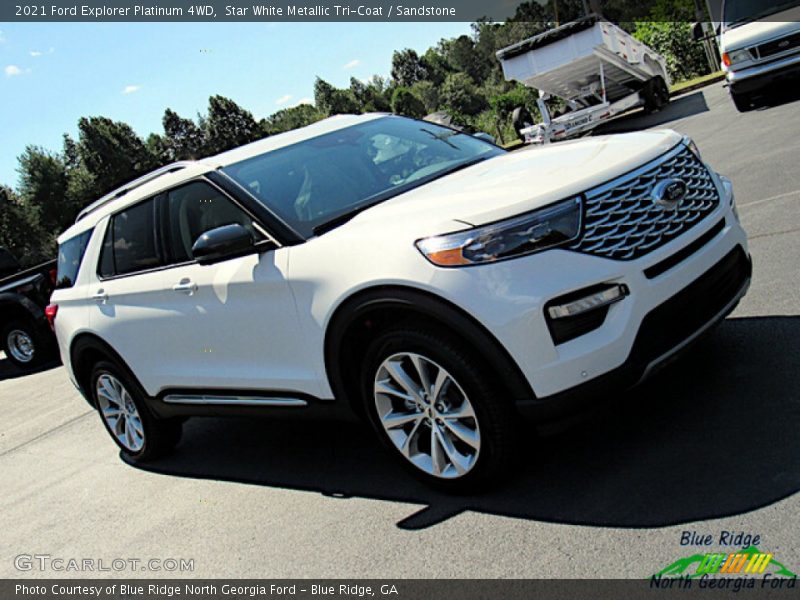 Star White Metallic Tri-Coat / Sandstone 2021 Ford Explorer Platinum 4WD