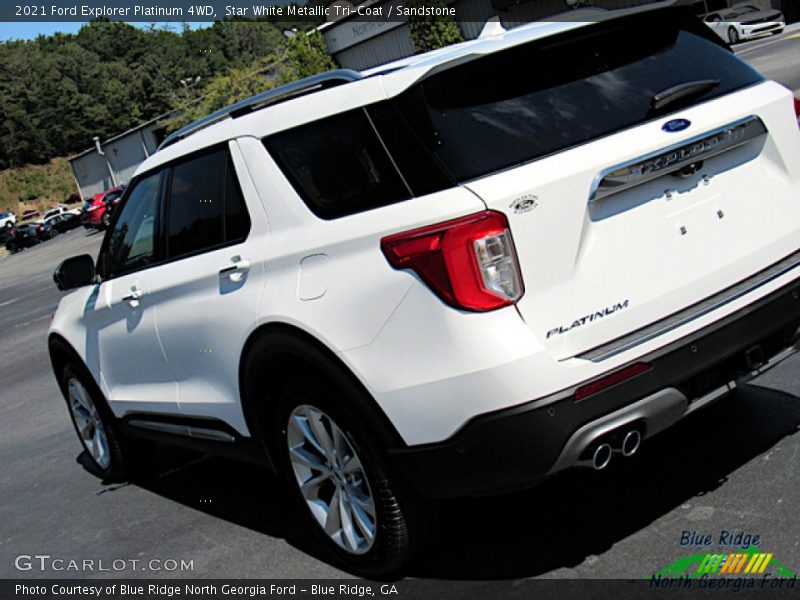 Star White Metallic Tri-Coat / Sandstone 2021 Ford Explorer Platinum 4WD