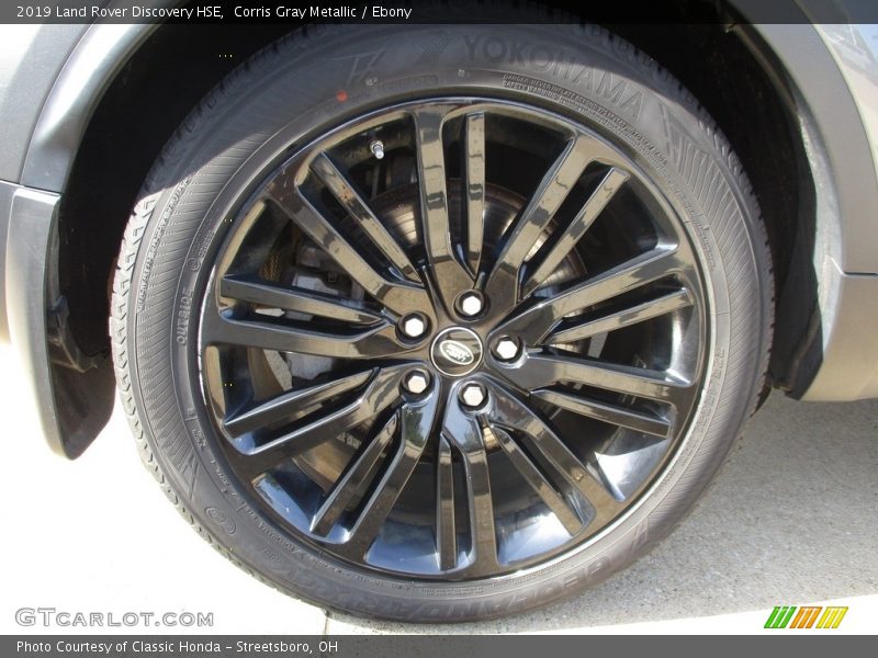 Corris Gray Metallic / Ebony 2019 Land Rover Discovery HSE