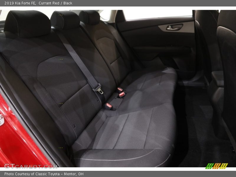 Currant Red / Black 2019 Kia Forte FE