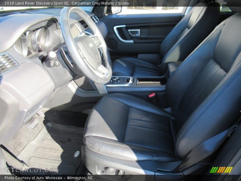 Carpathian Grey Metallic / Ebony 2018 Land Rover Discovery Sport SE