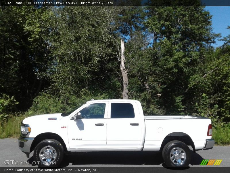 Bright White / Black 2022 Ram 2500 Tradesman Crew Cab 4x4