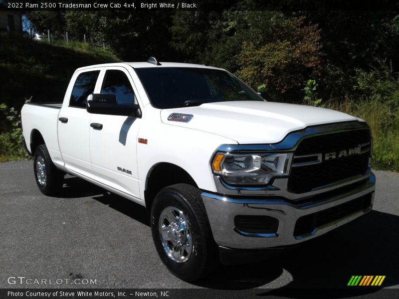 Bright White / Black 2022 Ram 2500 Tradesman Crew Cab 4x4