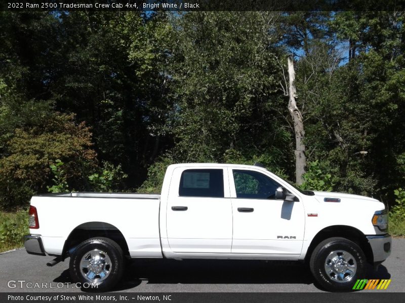 Bright White / Black 2022 Ram 2500 Tradesman Crew Cab 4x4