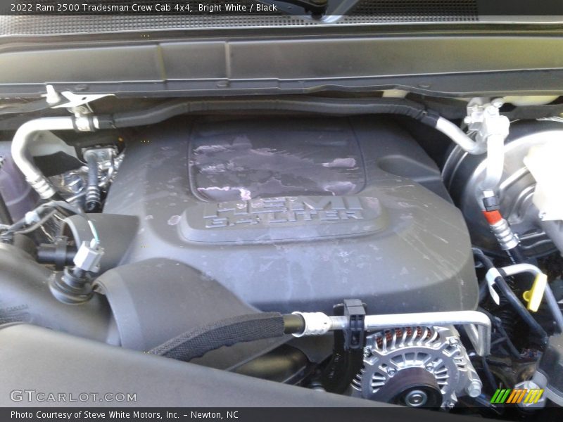 Bright White / Black 2022 Ram 2500 Tradesman Crew Cab 4x4