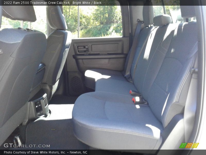 Bright White / Black 2022 Ram 2500 Tradesman Crew Cab 4x4