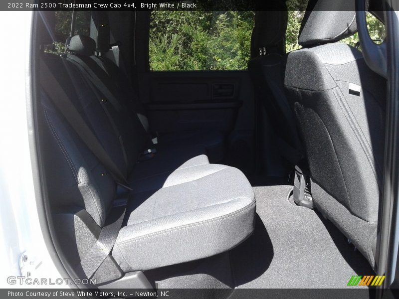 Bright White / Black 2022 Ram 2500 Tradesman Crew Cab 4x4