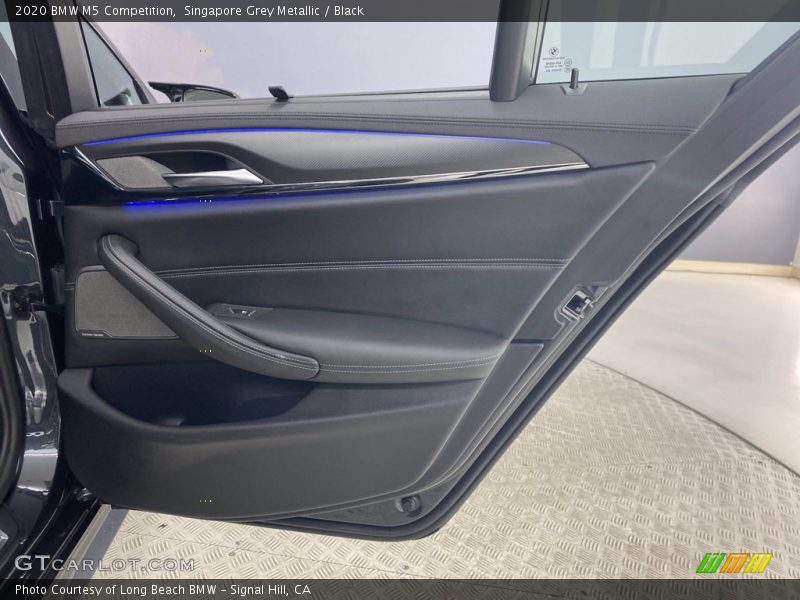 Singapore Grey Metallic / Black 2020 BMW M5 Competition