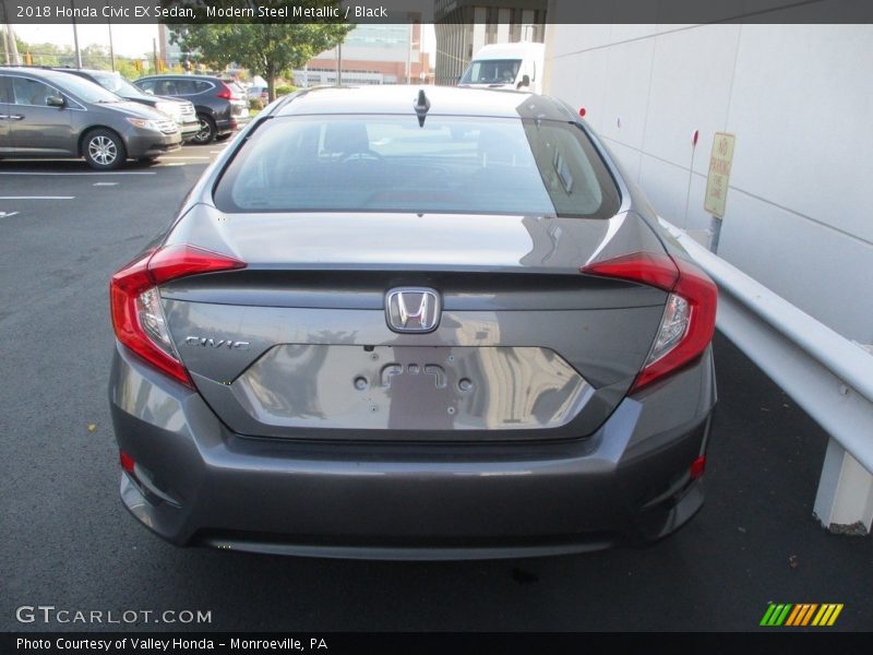 Modern Steel Metallic / Black 2018 Honda Civic EX Sedan