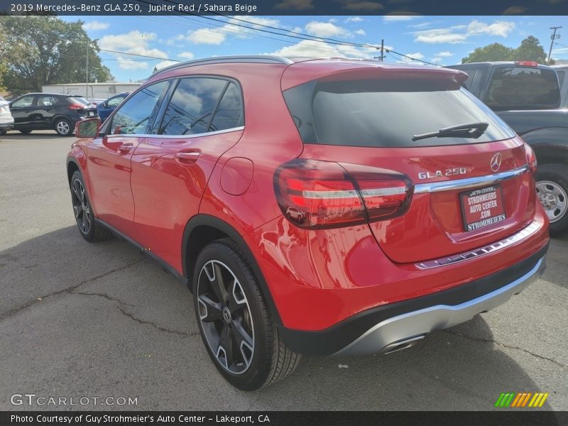 Jupiter Red / Sahara Beige 2019 Mercedes-Benz GLA 250