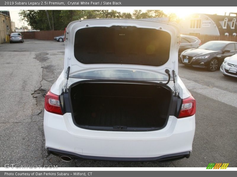 Crystal White Pearl / Slate Black 2019 Subaru Legacy 2.5i Premium