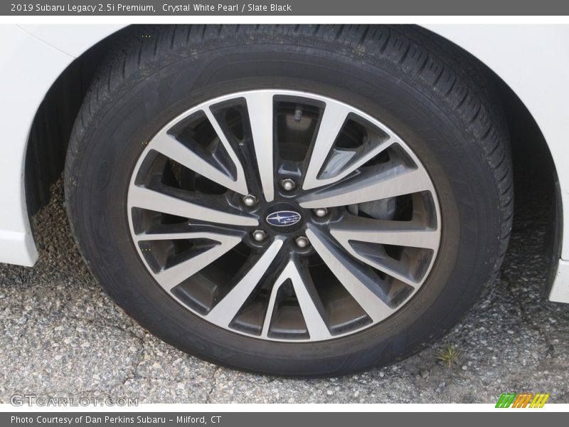 Crystal White Pearl / Slate Black 2019 Subaru Legacy 2.5i Premium
