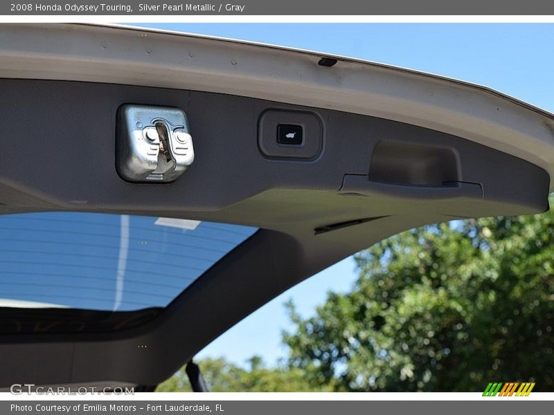 Silver Pearl Metallic / Gray 2008 Honda Odyssey Touring