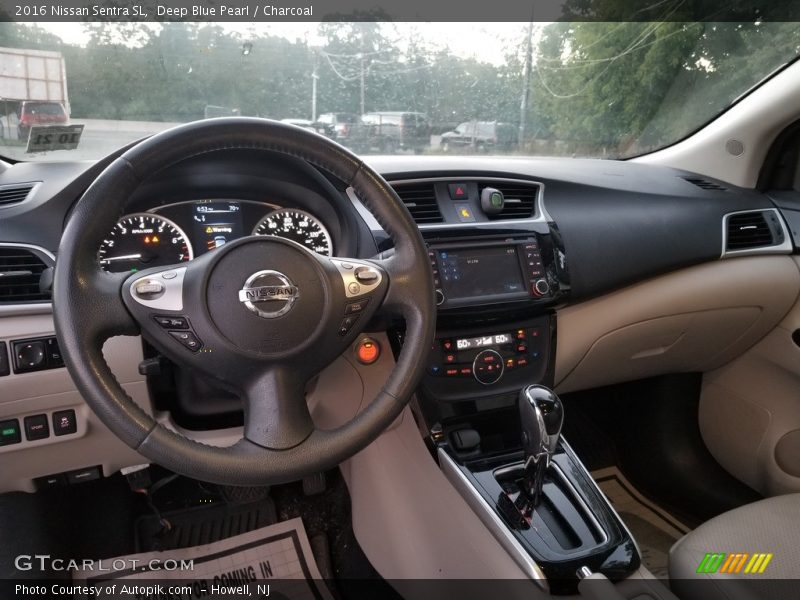 Deep Blue Pearl / Charcoal 2016 Nissan Sentra SL