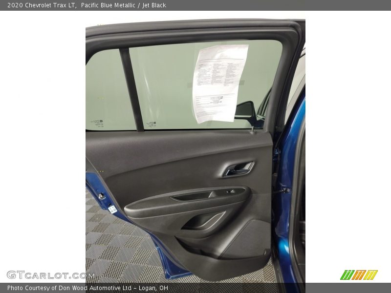 Pacific Blue Metallic / Jet Black 2020 Chevrolet Trax LT