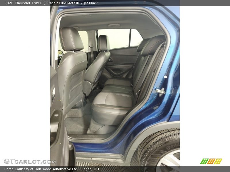 Pacific Blue Metallic / Jet Black 2020 Chevrolet Trax LT