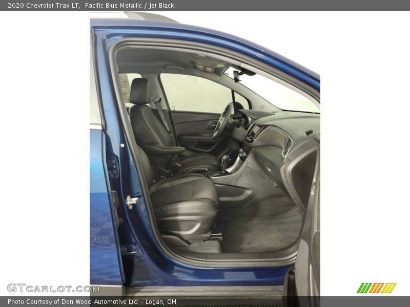 Pacific Blue Metallic / Jet Black 2020 Chevrolet Trax LT