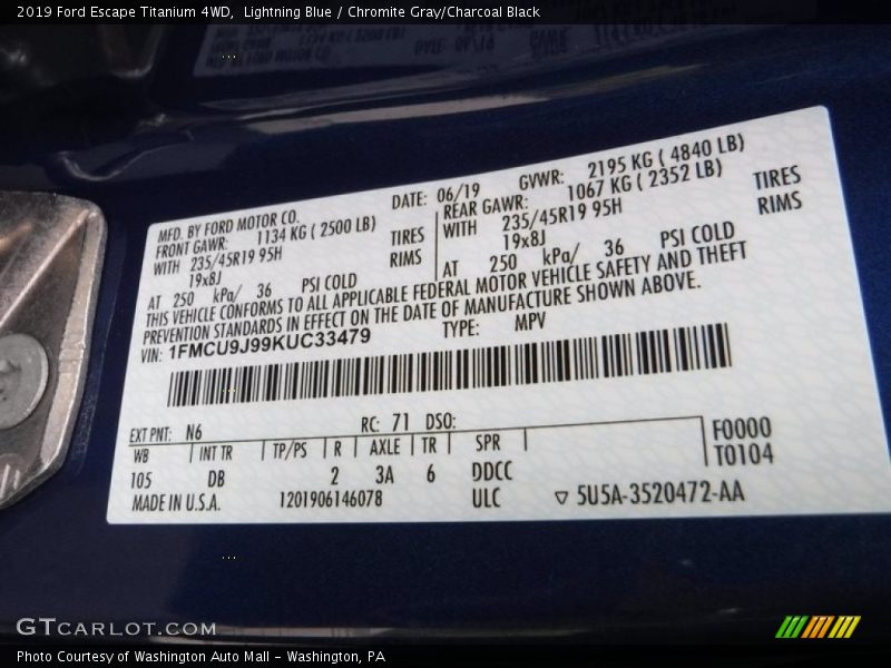 Lightning Blue / Chromite Gray/Charcoal Black 2019 Ford Escape Titanium 4WD