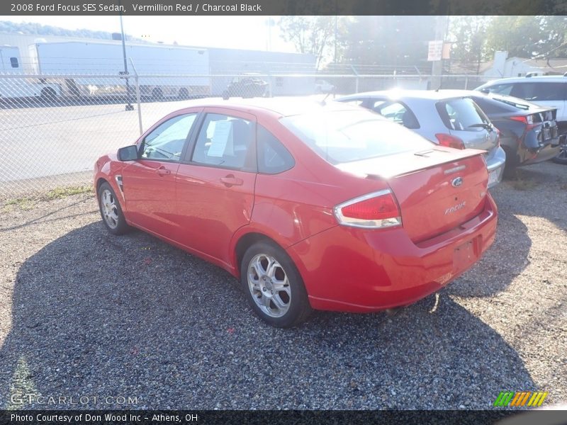 Vermillion Red / Charcoal Black 2008 Ford Focus SES Sedan