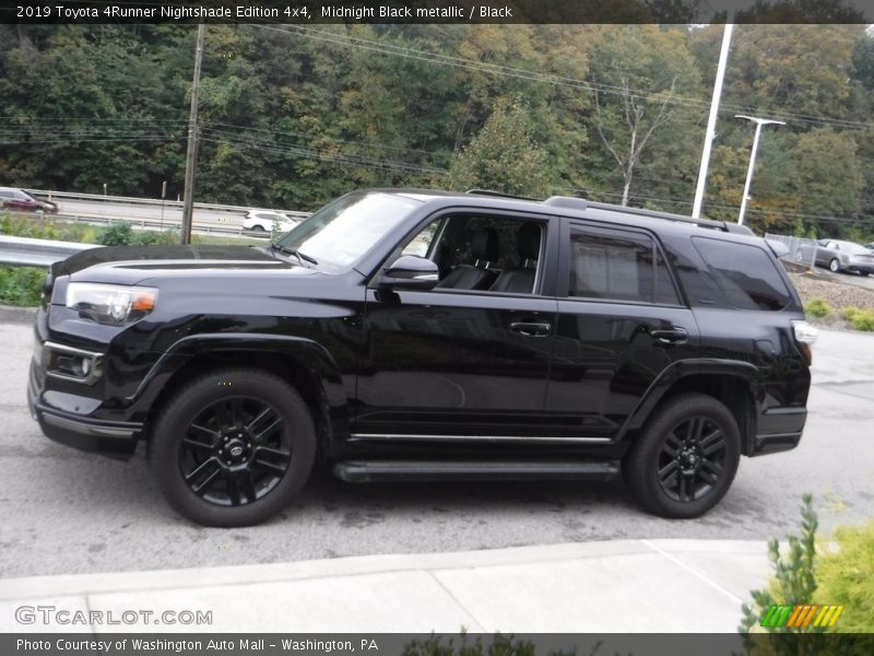 Midnight Black metallic / Black 2019 Toyota 4Runner Nightshade Edition 4x4