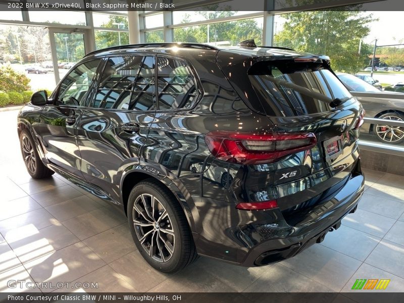 Black Sapphire Metallic / Black 2022 BMW X5 xDrive40i