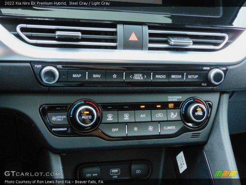 Controls of 2022 Niro EX Premium Hybrid