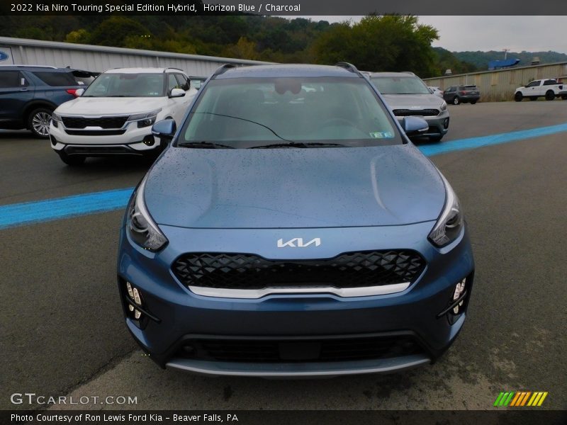 Horizon Blue / Charcoal 2022 Kia Niro Touring Special Edition Hybrid