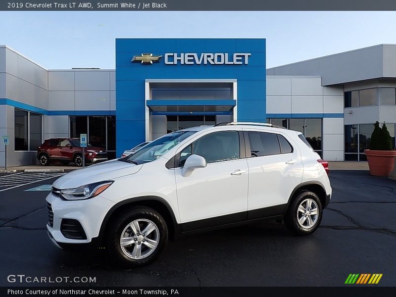 Summit White / Jet Black 2019 Chevrolet Trax LT AWD