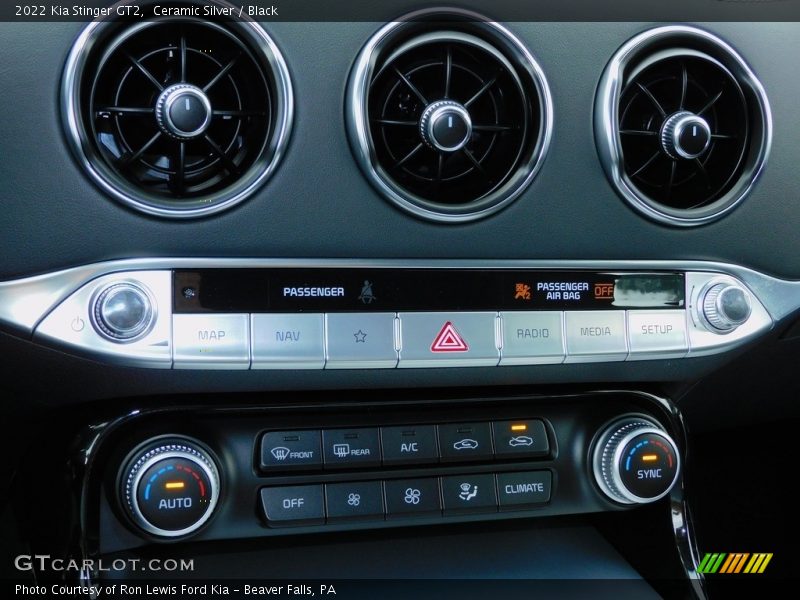 Controls of 2022 Stinger GT2