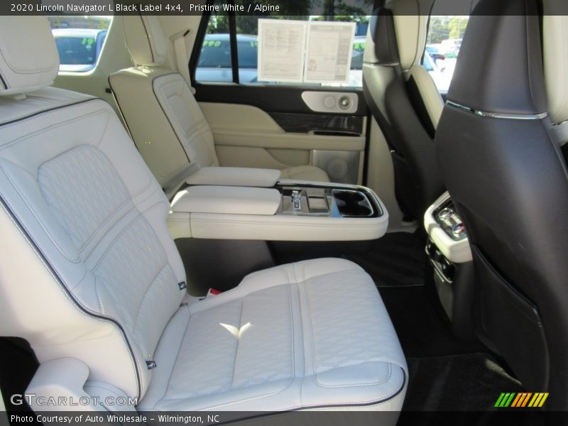 Pristine White / Alpine 2020 Lincoln Navigator L Black Label 4x4