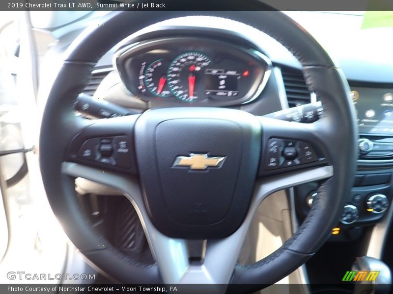 Summit White / Jet Black 2019 Chevrolet Trax LT AWD